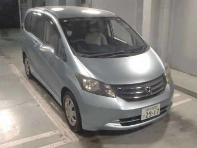 HONDA FREED