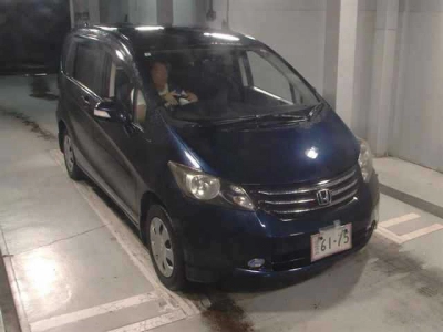 HONDA FREED