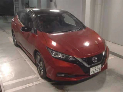 NISSAN LEAF