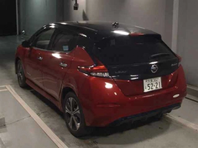 NISSAN LEAF