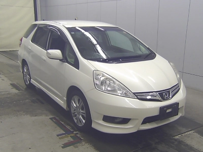 HONDA FIT SHUTTLE