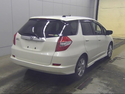 HONDA FIT SHUTTLE
