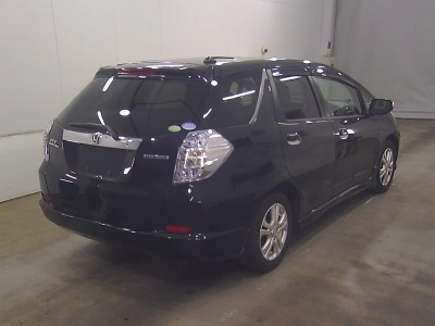 HONDA FIT SHUTTLE
