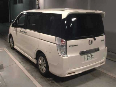 HONDA STEPWGN SPADA