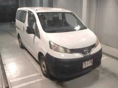 NISSAN NV200 VANETTE VAN