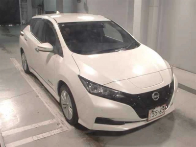 NISSAN LEAF