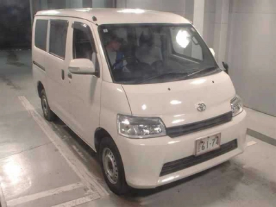 TOYOTA TOWN ACE VAN