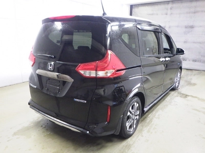 HONDA FREED+