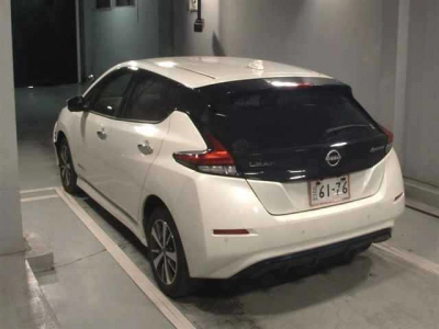 NISSAN LEAF