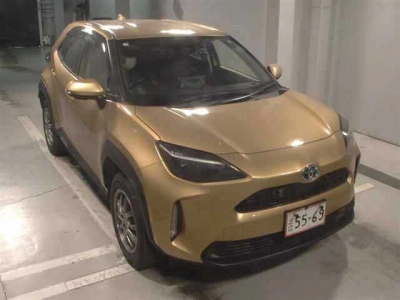 TOYOTA YARIS CROSS