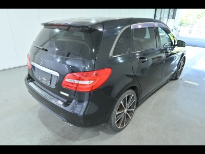 MERCEDES BENZ B CLASS