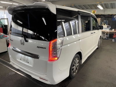HONDA STEPWGN SPADA