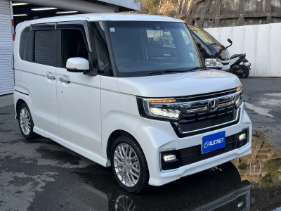 HONDA N BOX CUSTOM