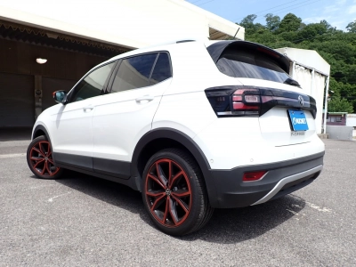 VOLKSWAGEN T-CROSS