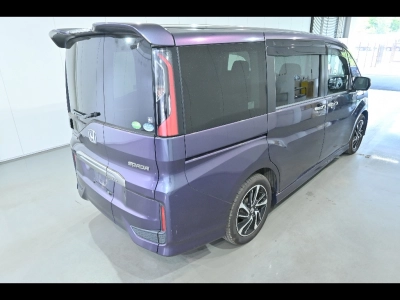 HONDA STEPWGN SPADA