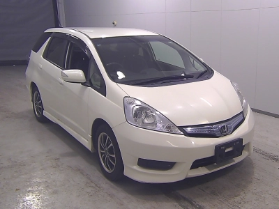 HONDA FIT SHUTTLE