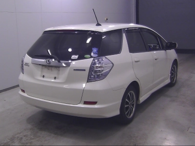 HONDA FIT SHUTTLE