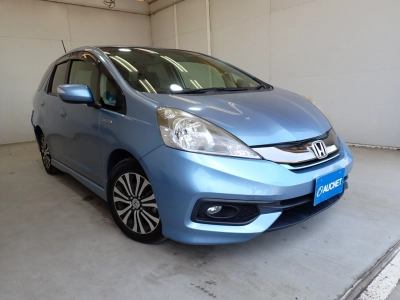 HONDA FIT SHUTTLE HYBRID
