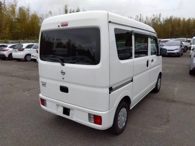 NISSAN NV100 CLIPPER