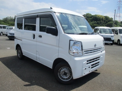 NISSAN NV100 CLIPPER