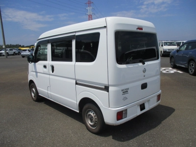 NISSAN NV100 CLIPPER