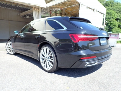 AUDI A6 AVANTE