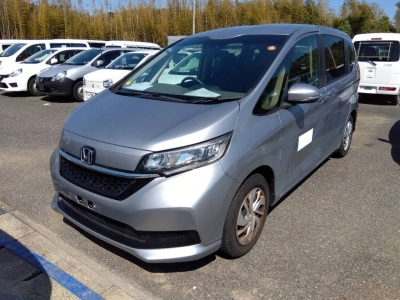 HONDA FREED+