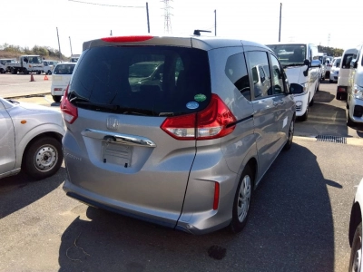 HONDA FREED+