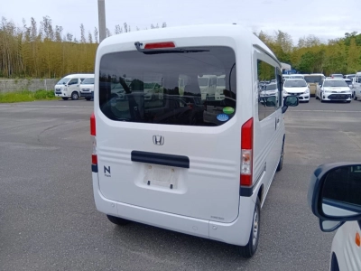 HONDA N-VAN