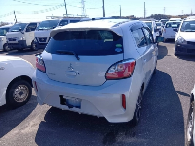 MITSUBISHI MIRAGE