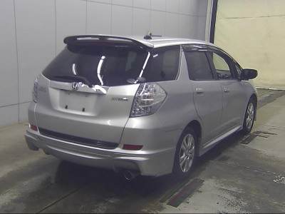 HONDA FIT SHUTTLE