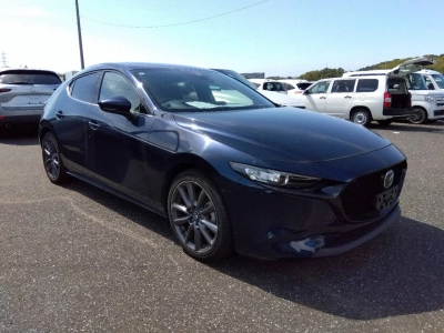 MAZDA MAZDA3 FASTBACK