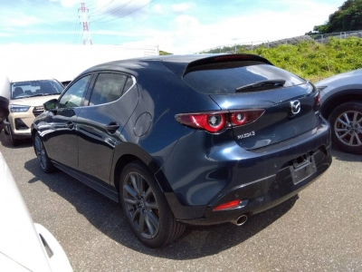 MAZDA MAZDA3 FASTBACK