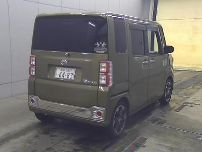 DAIHATSU WAKE