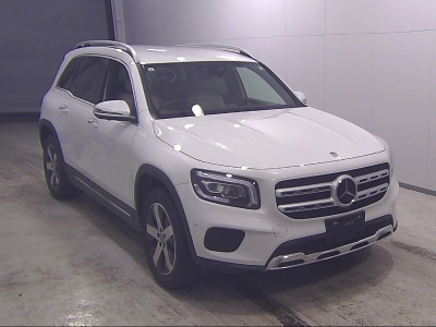 MERCEDES BENZ GLB