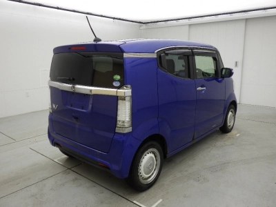 HONDA N-BOX SLASH