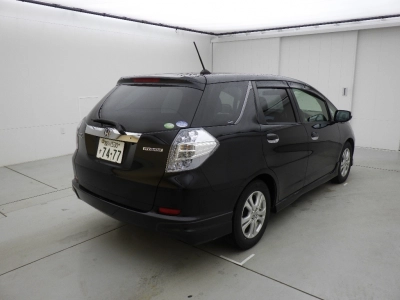 HONDA FIT SHUTTLE