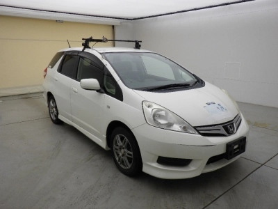 HONDA FIT SHUTTLE