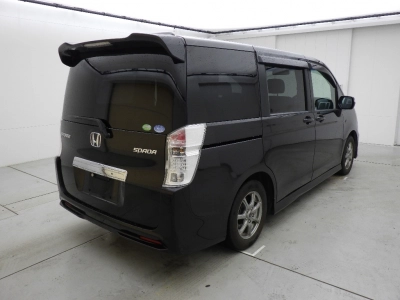 HONDA STEPWGN SPADA