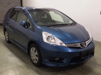 HONDA FIT SHUTTLE
