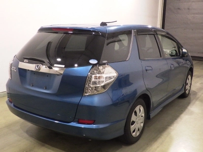 HONDA FIT SHUTTLE