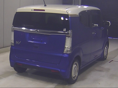 HONDA N-BOX SLASH