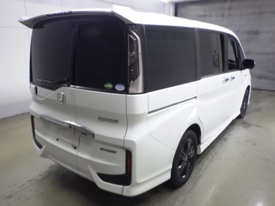HONDA STEPWGN SPADA