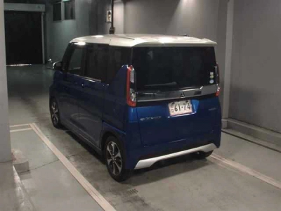 MITSUBISHI EK X SPACE