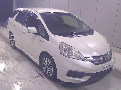 HONDA FIT SHUTTLE