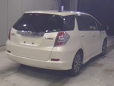 HONDA FIT SHUTTLE