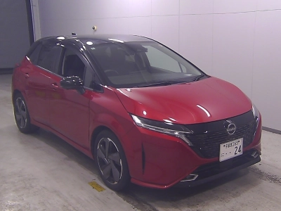NISSAN AURA