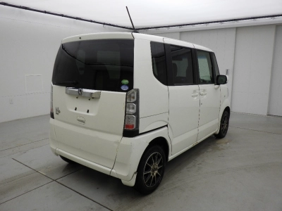 HONDA N BOX +