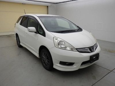 HONDA FIT SHUTTLE