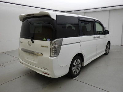 HONDA STEPWGN SPADA